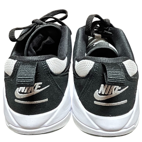 Nike Men’s HJ6777-001 Jordan CMFT Era Panda Colorway Sz-8 main image 4